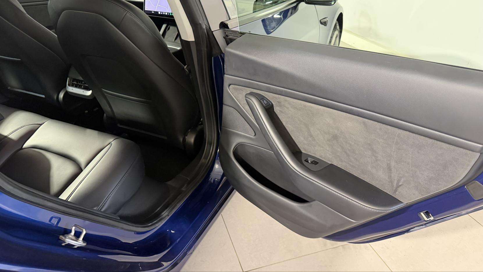 2020 TESLA MODEL 3 2020 TESLA MODEL 3