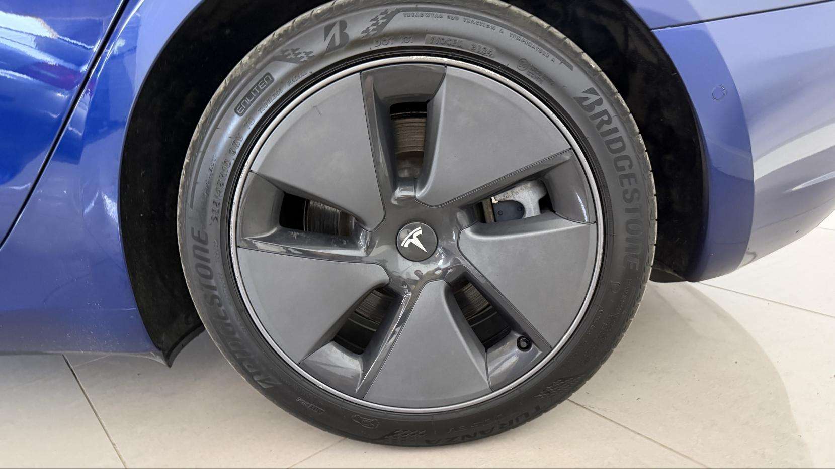 2020 TESLA MODEL 3 2020 TESLA MODEL 3