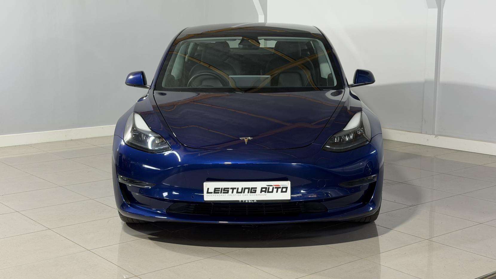 A 2020 TESLA MODEL 3 (Dual Motor) Long Range Saloon 4dr Electric Auto 4WDE (346 ps) A 2020 TESLA MODEL 3 (Dual Motor) Long Range Saloon 4dr Electric Auto 4WDE (346 ps)