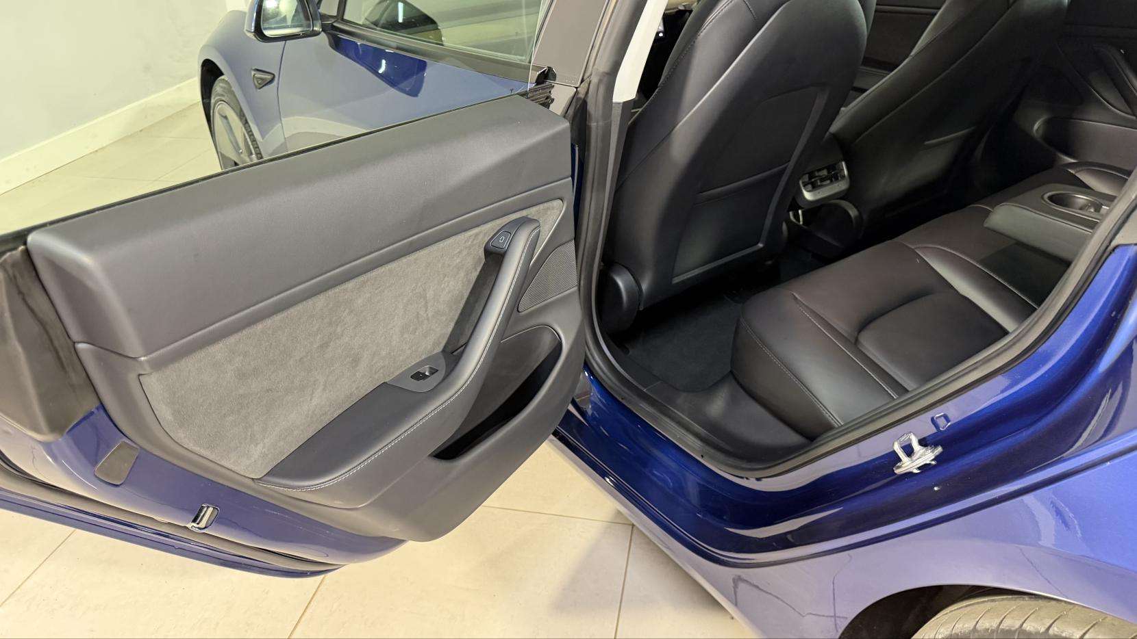 2020 TESLA MODEL 3 2020 TESLA MODEL 3