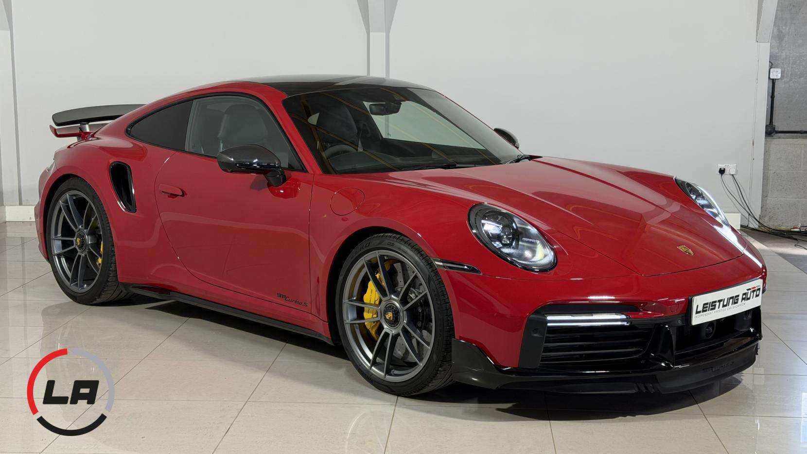 A 2021 PORSCHE 911 3.7T 992 Turbo S Coupe 2dr Petrol PDK 4WD Euro 6 (s/s) (650 ps) A 2021 PORSCHE 911 3.7T 992 Turbo S Coupe 2dr Petrol PDK 4WD Euro 6 (s/s) (650 ps)