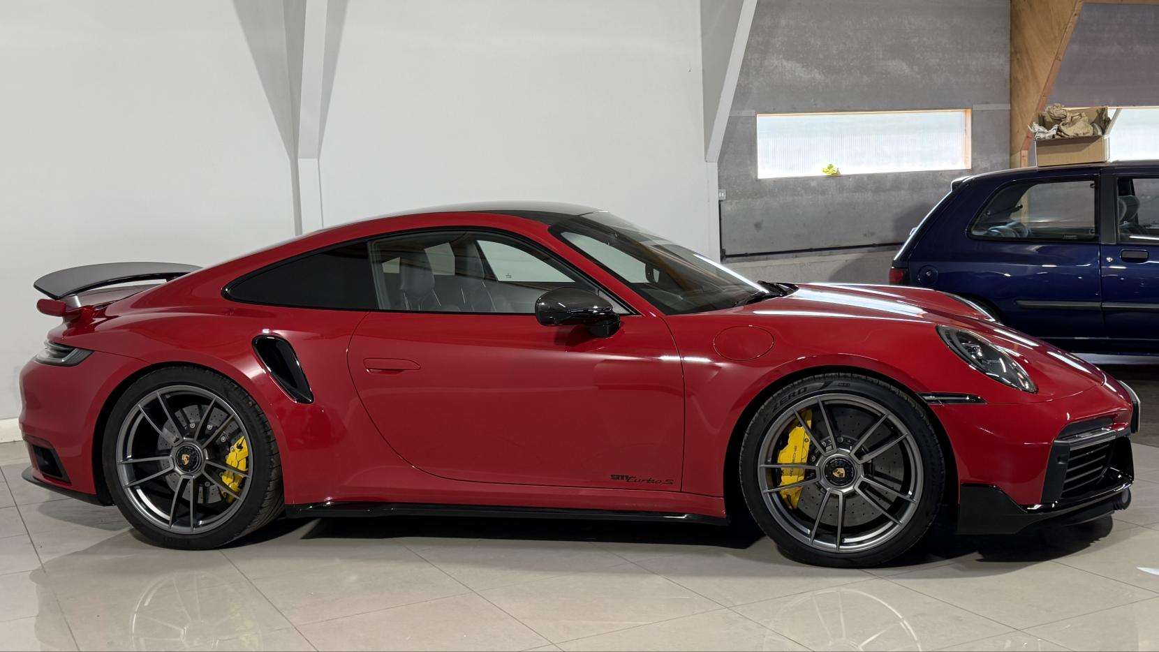 A 2021 PORSCHE 911 3.7T 992 Turbo S Coupe 2dr Petrol PDK 4WD Euro 6 (s/s) (650 ps) A 2021 PORSCHE 911 3.7T 992 Turbo S Coupe 2dr Petrol PDK 4WD Euro 6 (s/s) (650 ps)