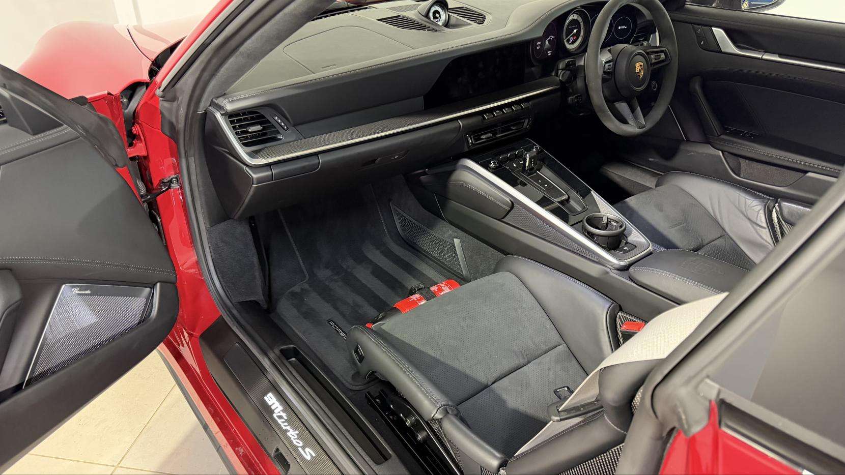 2021 PORSCHE 911 2021 PORSCHE 911