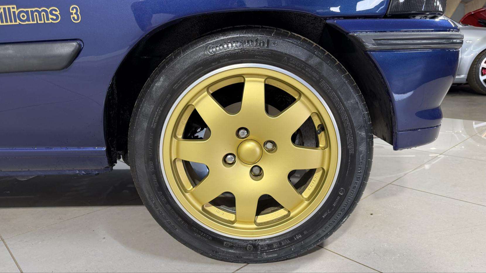 1995 RENAULT CLIO 1995 RENAULT CLIO