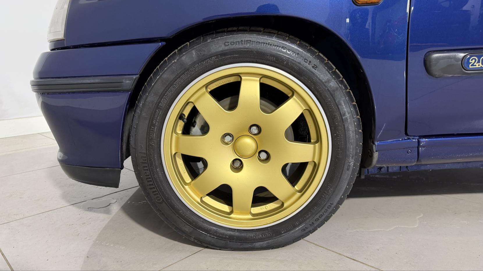 1995 RENAULT CLIO 1995 RENAULT CLIO