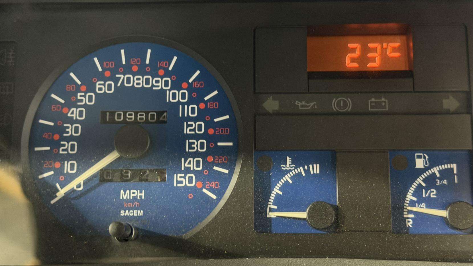 1995 RENAULT CLIO 1995 RENAULT CLIO
