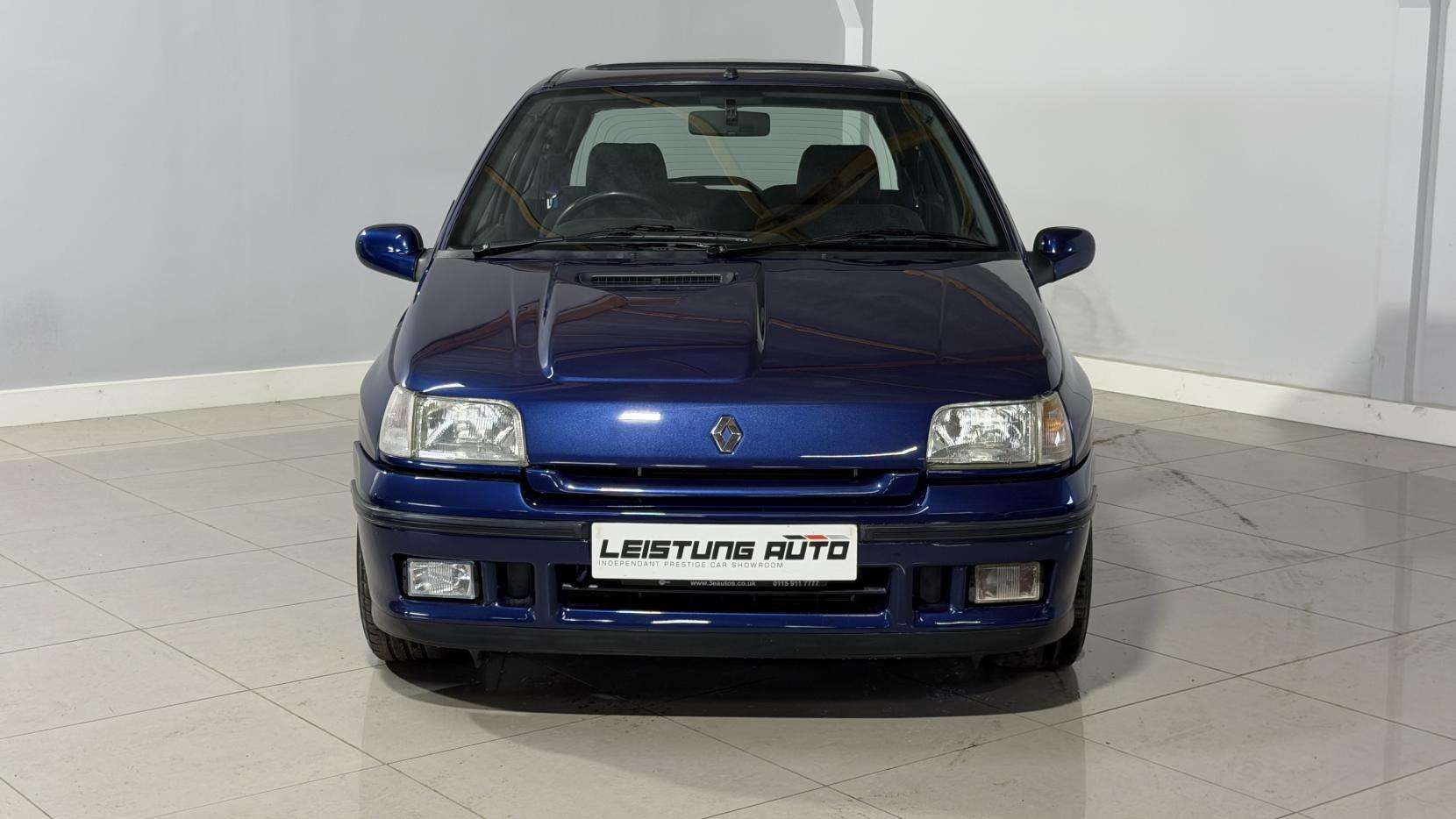 A 1995 RENAULT CLIO 2.0 Williams 3 Limited Edition Hatchback 3dr Petrol Manual (150 bhp) A 1995 RENAULT CLIO 2.0 Williams 3 Limited Edition Hatchback 3dr Petrol Manual (150 bhp)
