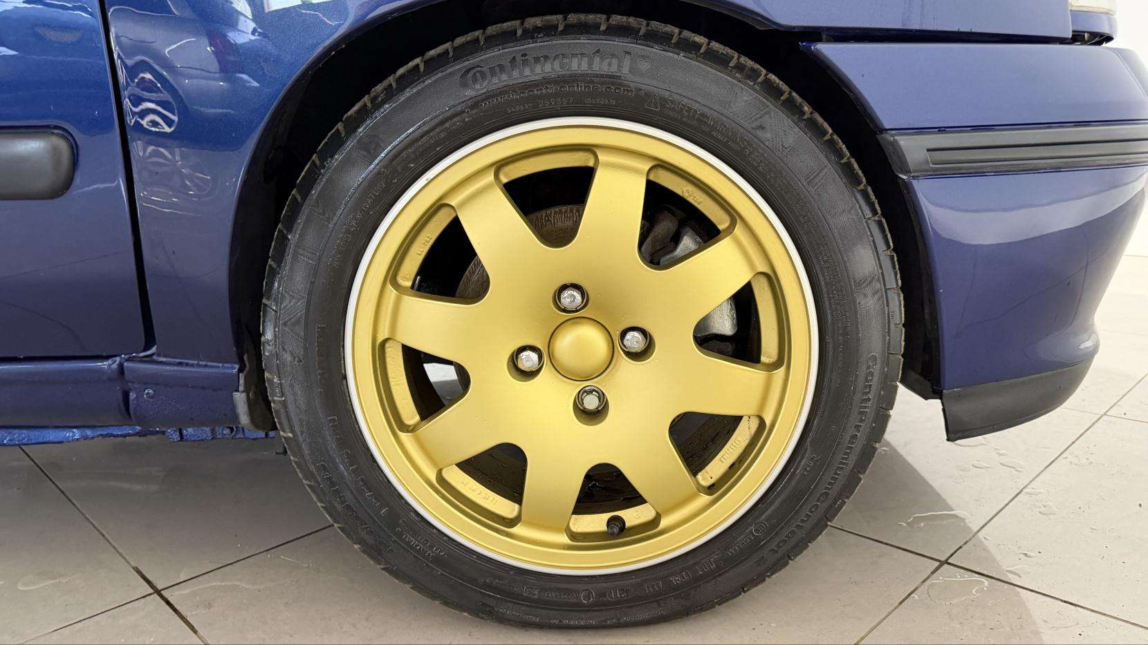 1995 RENAULT CLIO 1995 RENAULT CLIO