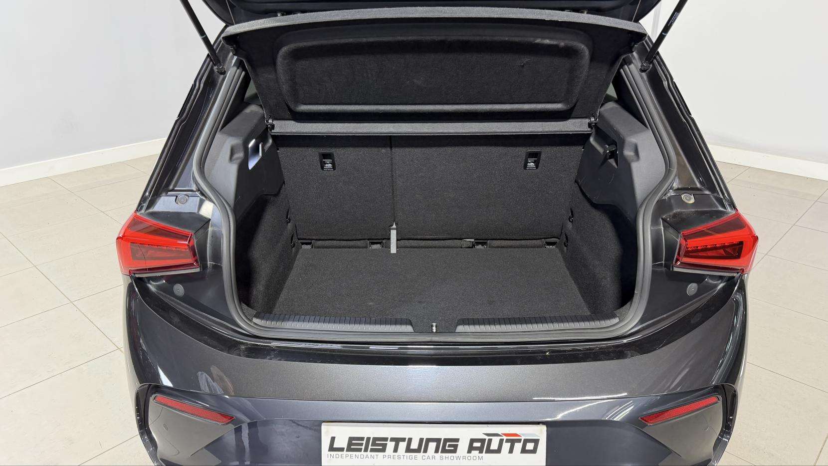 2023 CUPRA BORN 2023 CUPRA BORN