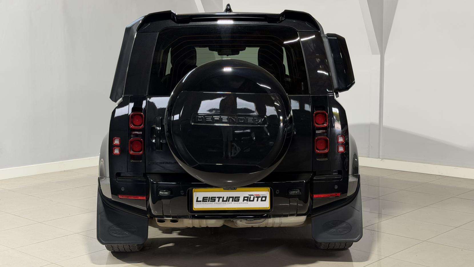2024 LAND ROVER DEFENDER 110 2024 LAND ROVER DEFENDER 110