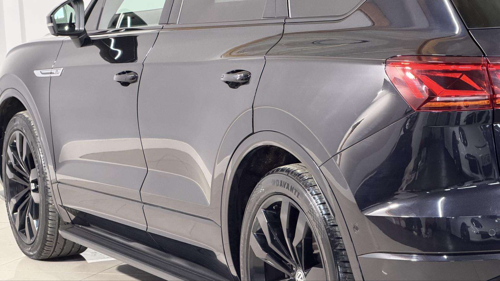 2020 VOLKSWAGEN TOUAREG 2020 VOLKSWAGEN TOUAREG