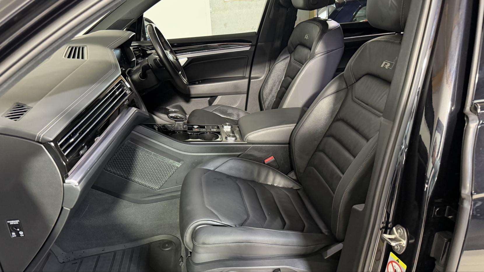 2020 VOLKSWAGEN TOUAREG 2020 VOLKSWAGEN TOUAREG