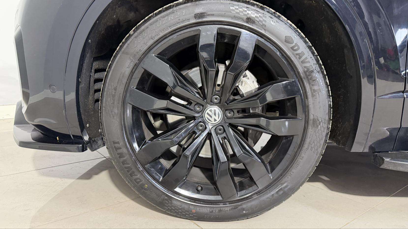 2020 VOLKSWAGEN TOUAREG 2020 VOLKSWAGEN TOUAREG