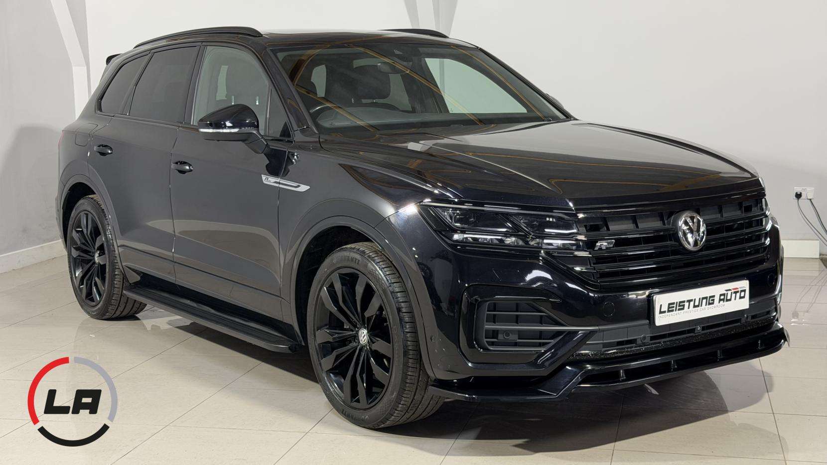 A 2020 VOLKSWAGEN TOUAREG 3.0 TDI V6 Black Edition SUV 5dr Diesel Tiptronic 4Motion Euro 6 (s/s) (231 ps) A 2020 VOLKSWAGEN TOUAREG 3.0 TDI V6 Black Edition SUV 5dr Diesel Tiptronic 4Motion Euro 6 (s/s) (231 ps)