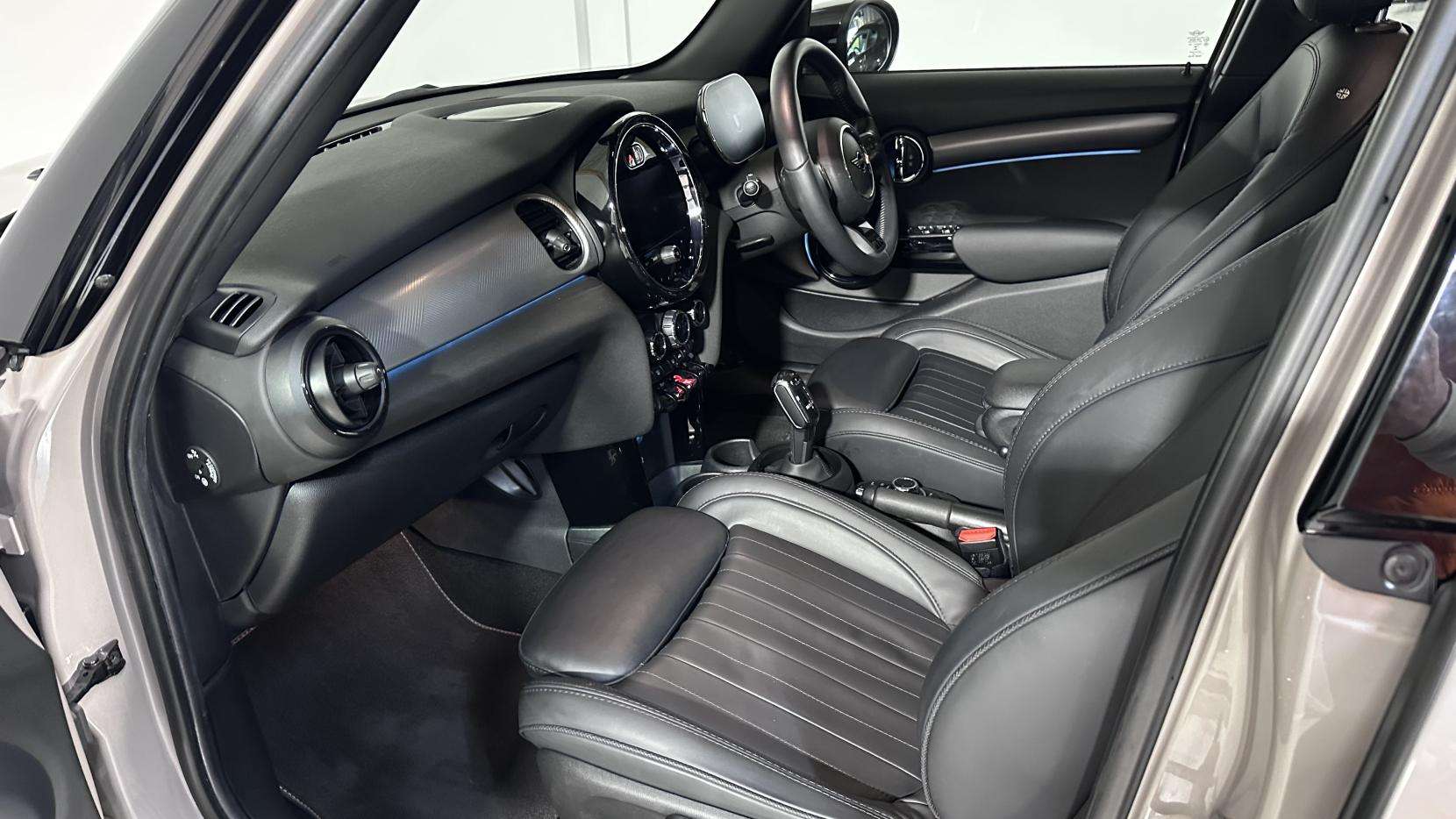 2023 MINI HATCH 2023 MINI HATCH