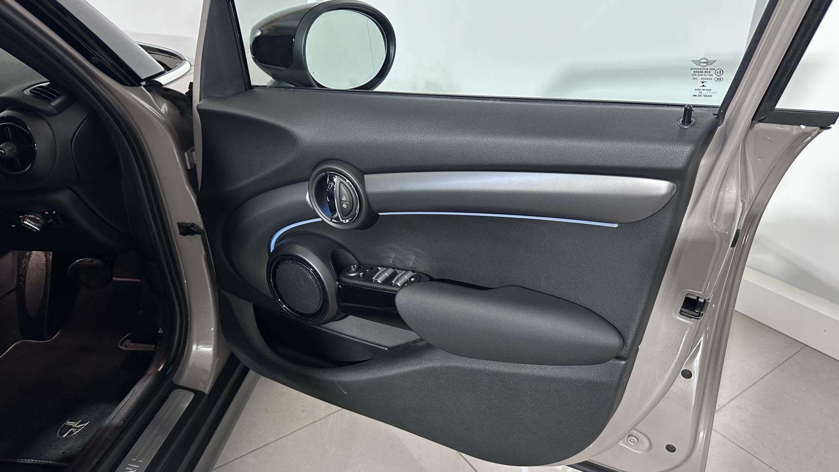 2023 MINI HATCH 2023 MINI HATCH