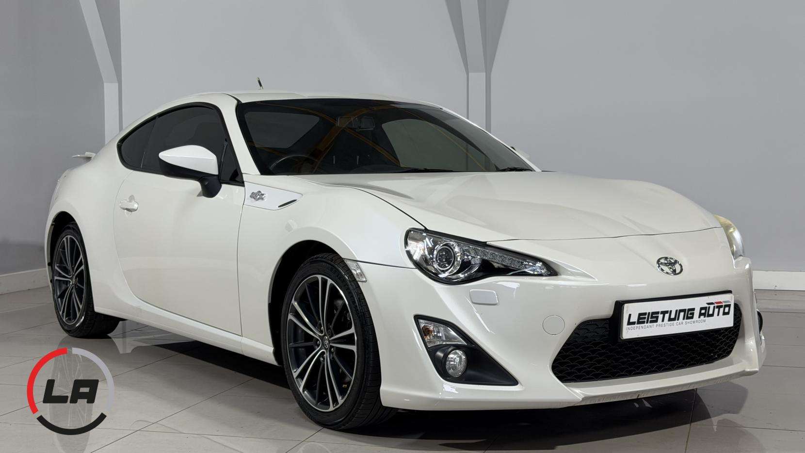 A 2012 TOYOTA GT86 2.0 Boxer D-4S Coupe 2dr Petrol Manual Euro 5 (200 ps) A 2012 TOYOTA GT86 2.0 Boxer D-4S Coupe 2dr Petrol Manual Euro 5 (200 ps)