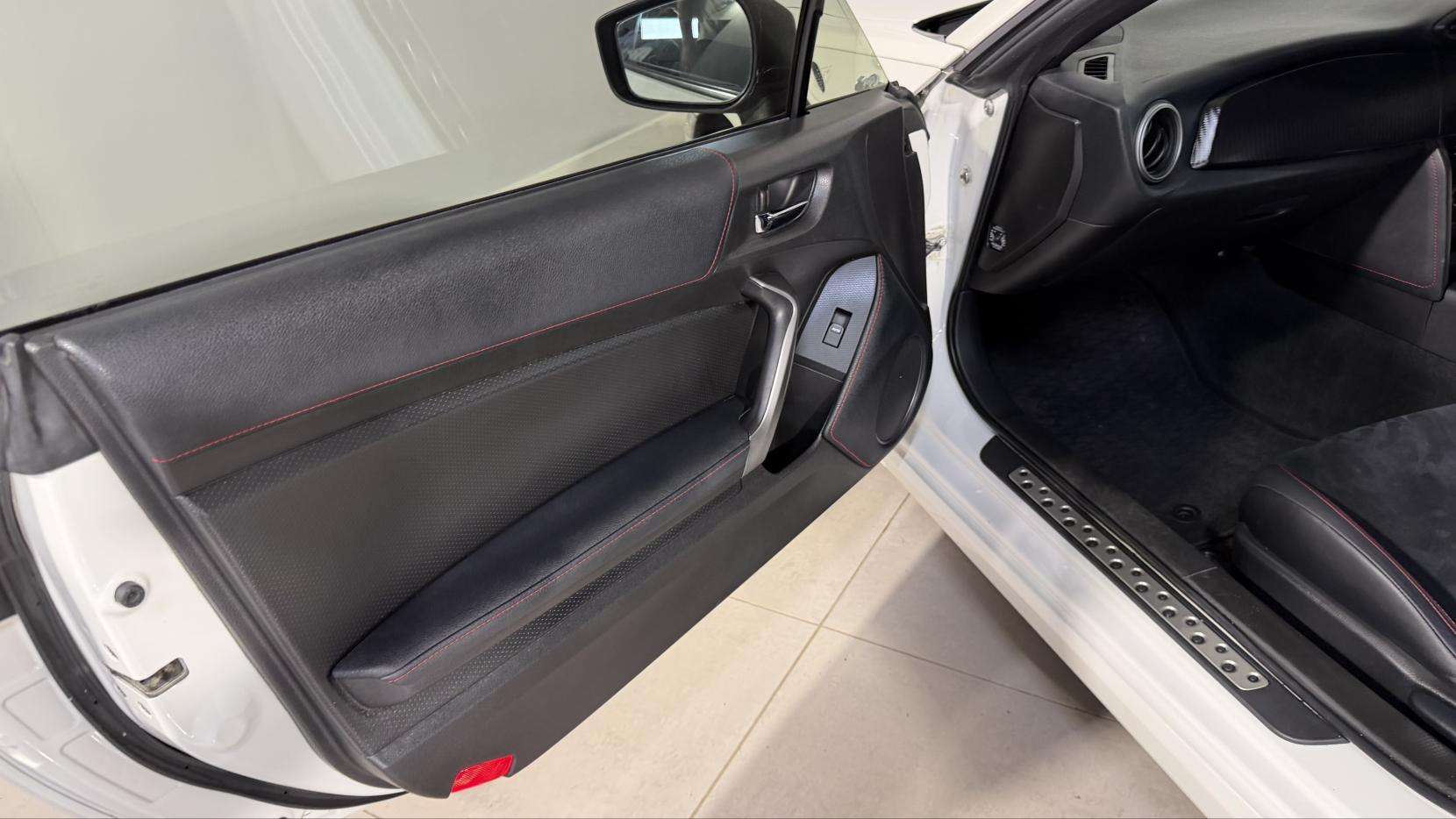 2012 TOYOTA GT86 2012 TOYOTA GT86