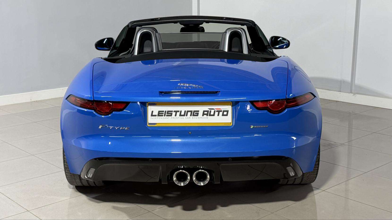 A 2018 JAGUAR F-TYPE 3.0 V6 R-Dynamic Convertible 2dr Petrol Auto Euro 6 (s/s) (380 ps) A 2018 JAGUAR F-TYPE 3.0 V6 R-Dynamic Convertible 2dr Petrol Auto Euro 6 (s/s) (380 ps)