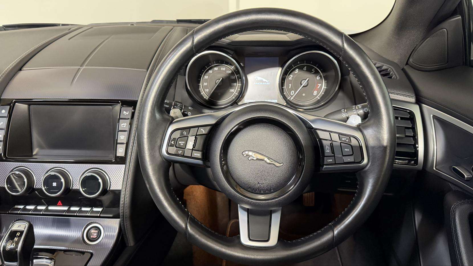 2018 JAGUAR F-TYPE 2018 JAGUAR F-TYPE