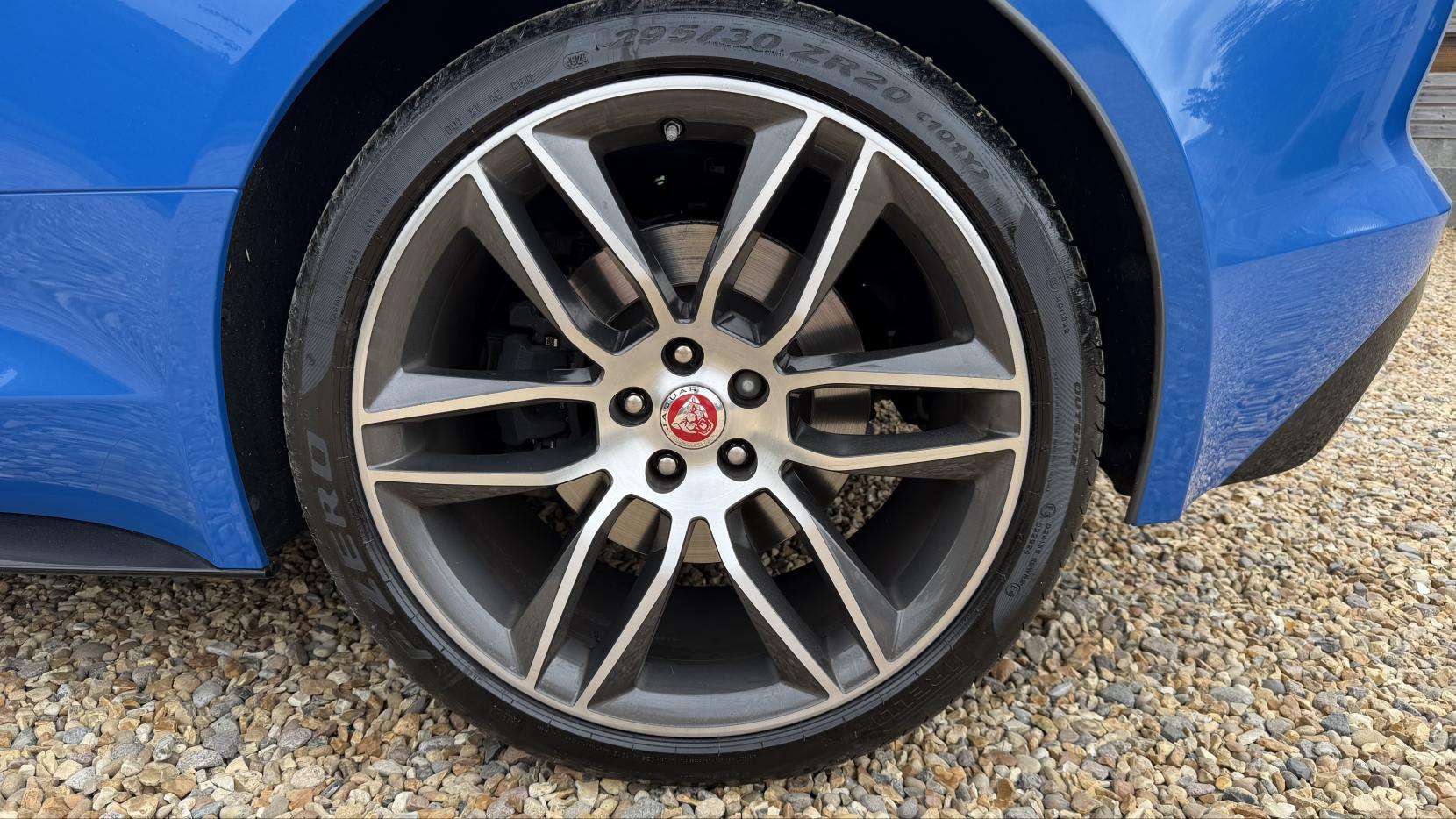 2018 JAGUAR F-TYPE 2018 JAGUAR F-TYPE