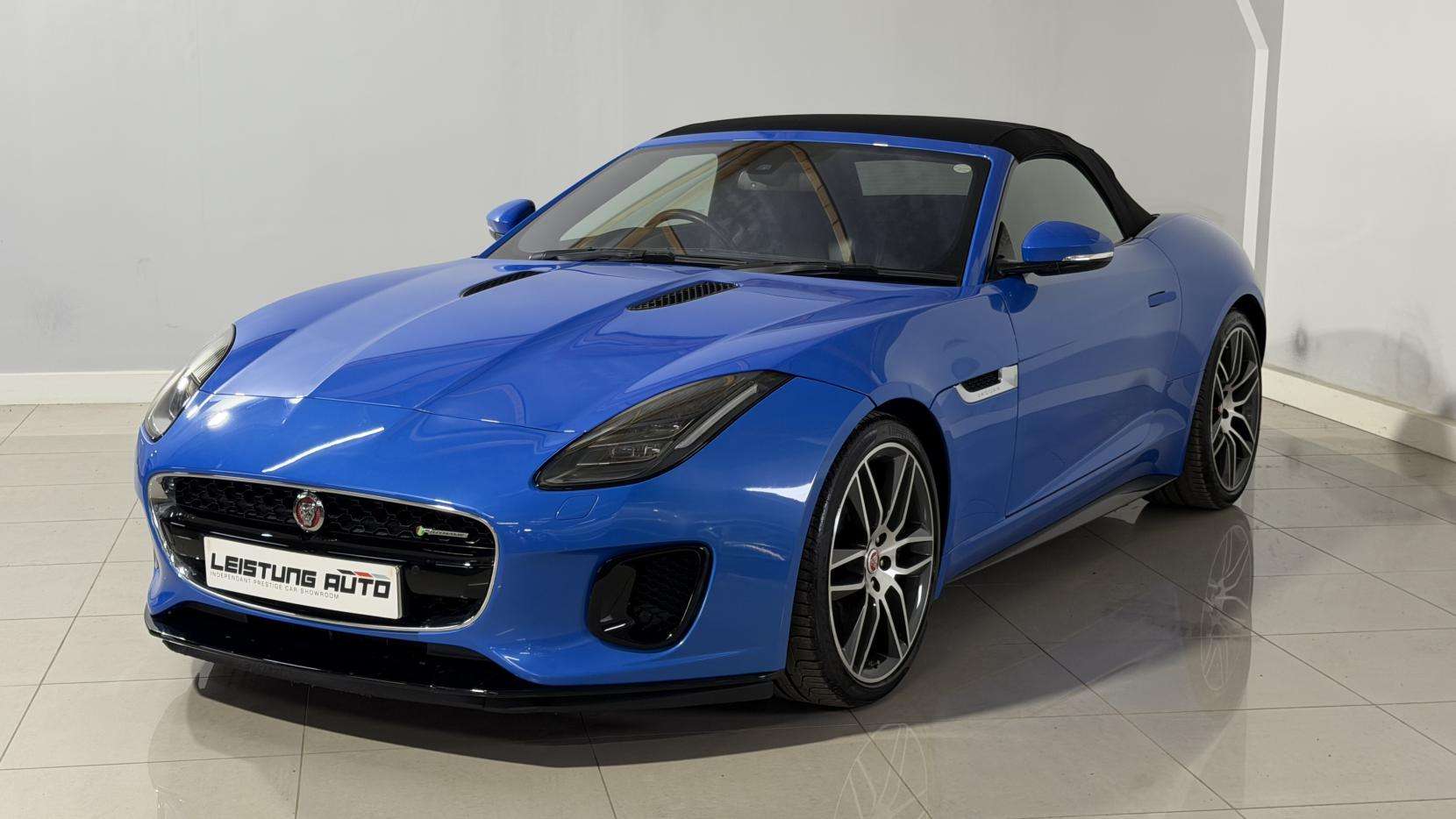 A 2018 JAGUAR F-TYPE 3.0 V6 R-Dynamic Convertible 2dr Petrol Auto Euro 6 (s/s) (380 ps) A 2018 JAGUAR F-TYPE 3.0 V6 R-Dynamic Convertible 2dr Petrol Auto Euro 6 (s/s) (380 ps)