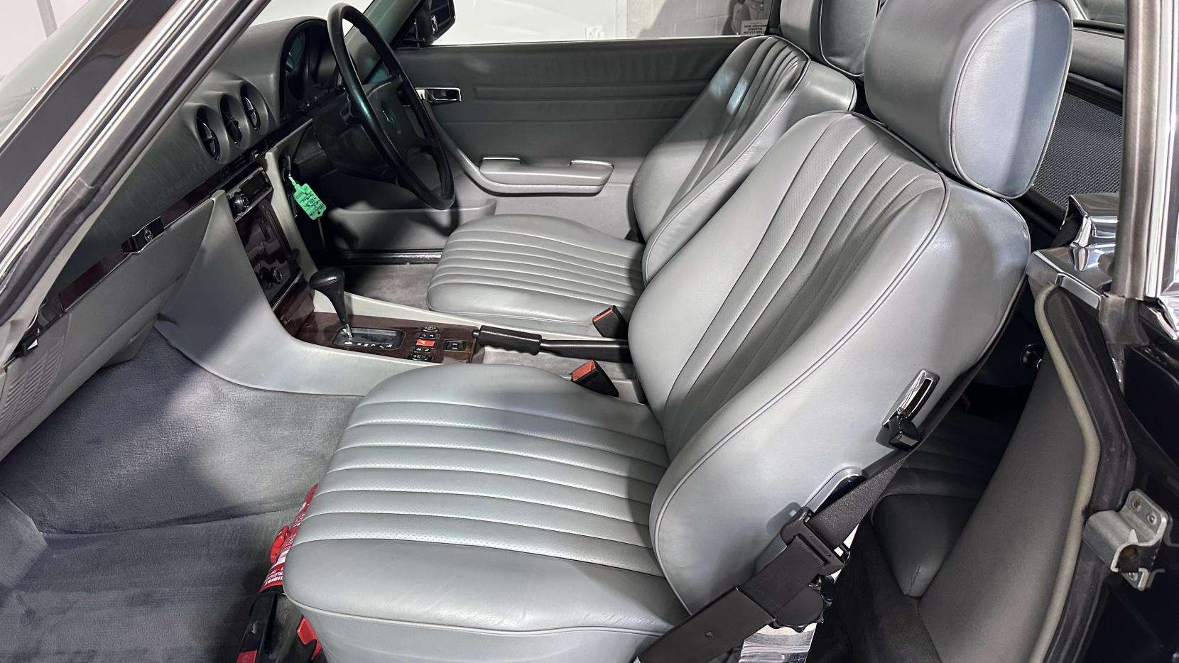 1988 MERCEDES-BENZ SL 1988 MERCEDES-BENZ SL