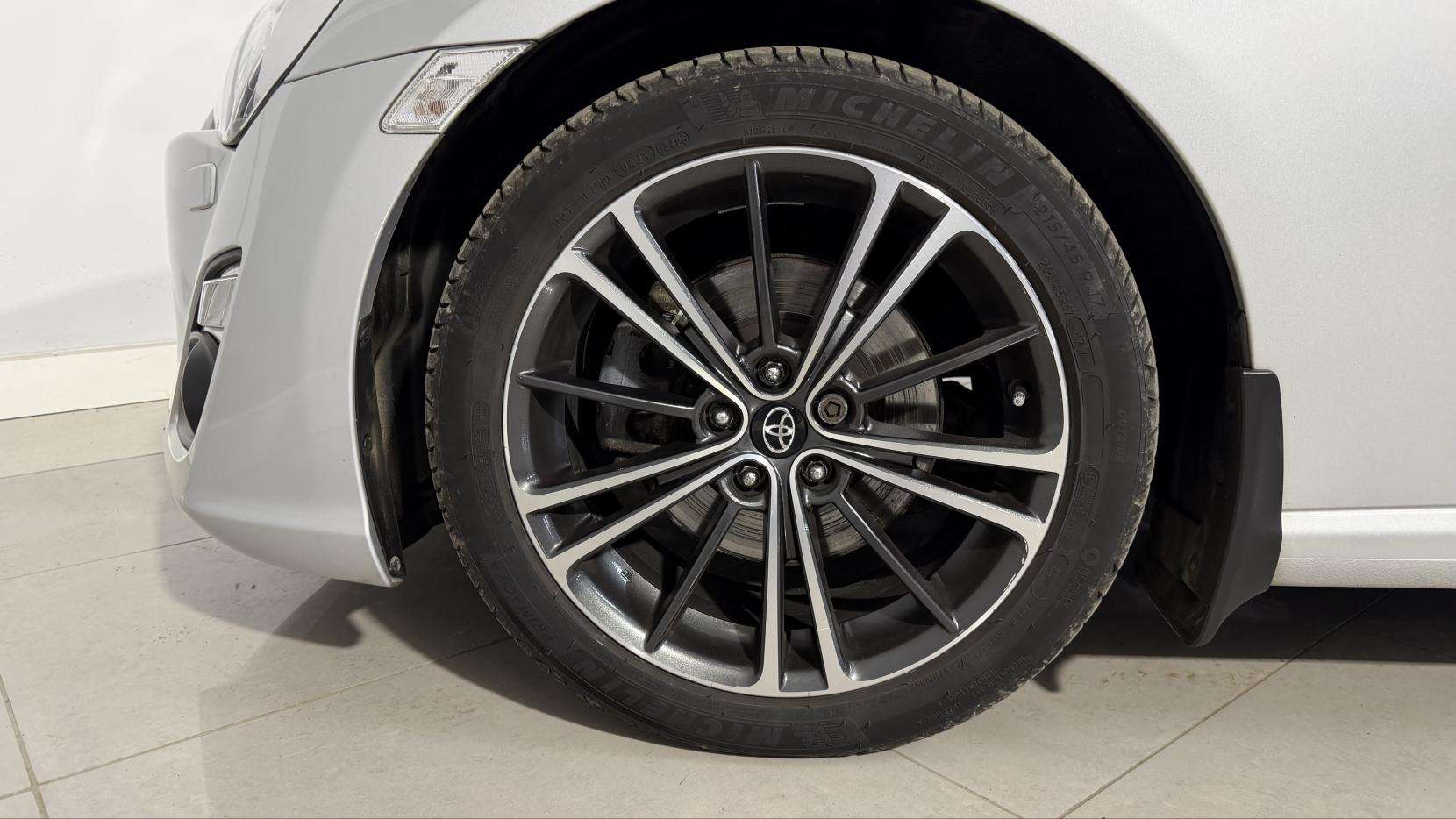 2014 TOYOTA GT86 2014 TOYOTA GT86