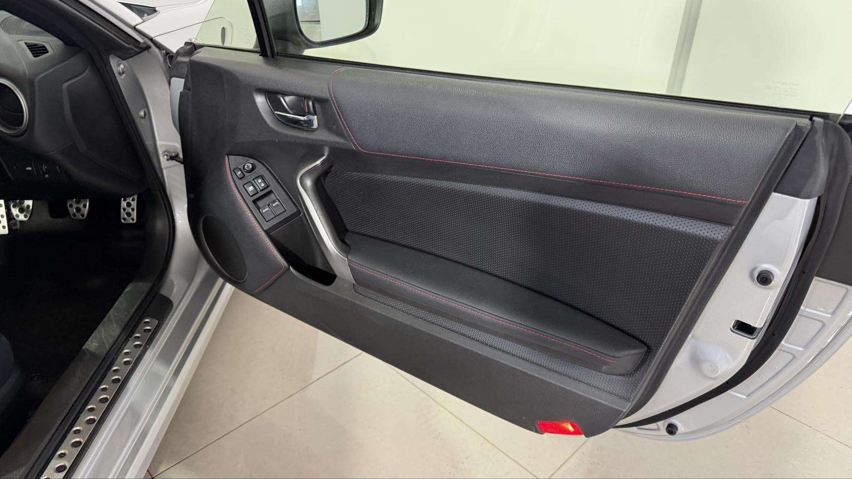 2014 TOYOTA GT86 2014 TOYOTA GT86