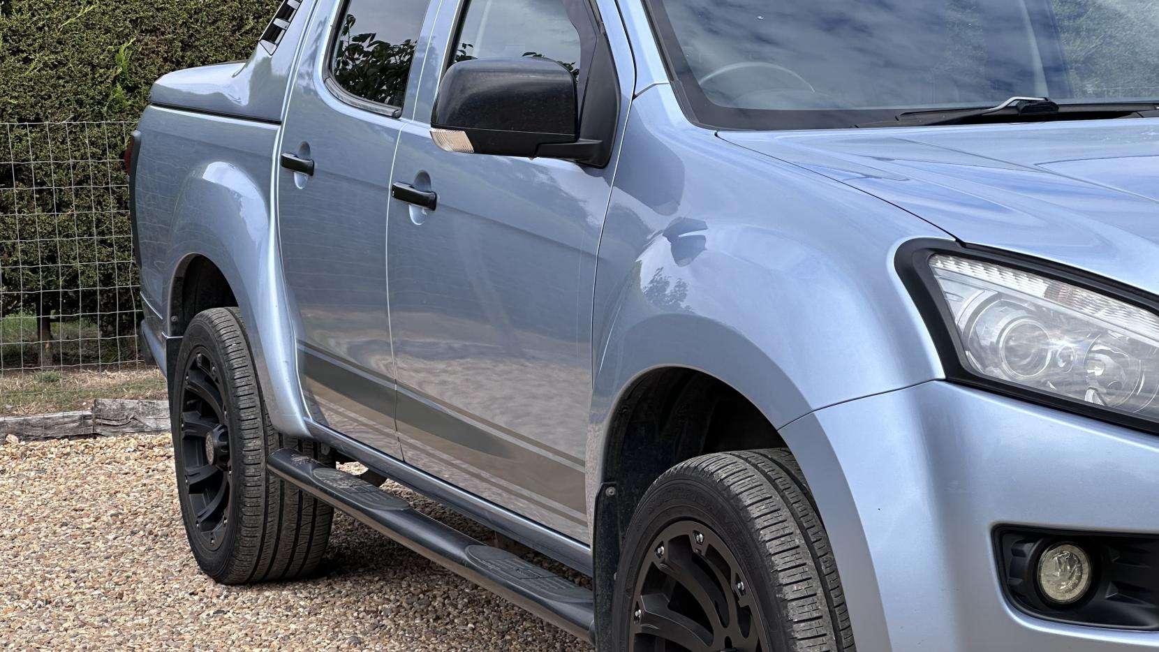 2016 ISUZU D-MAX 2016 ISUZU D-MAX