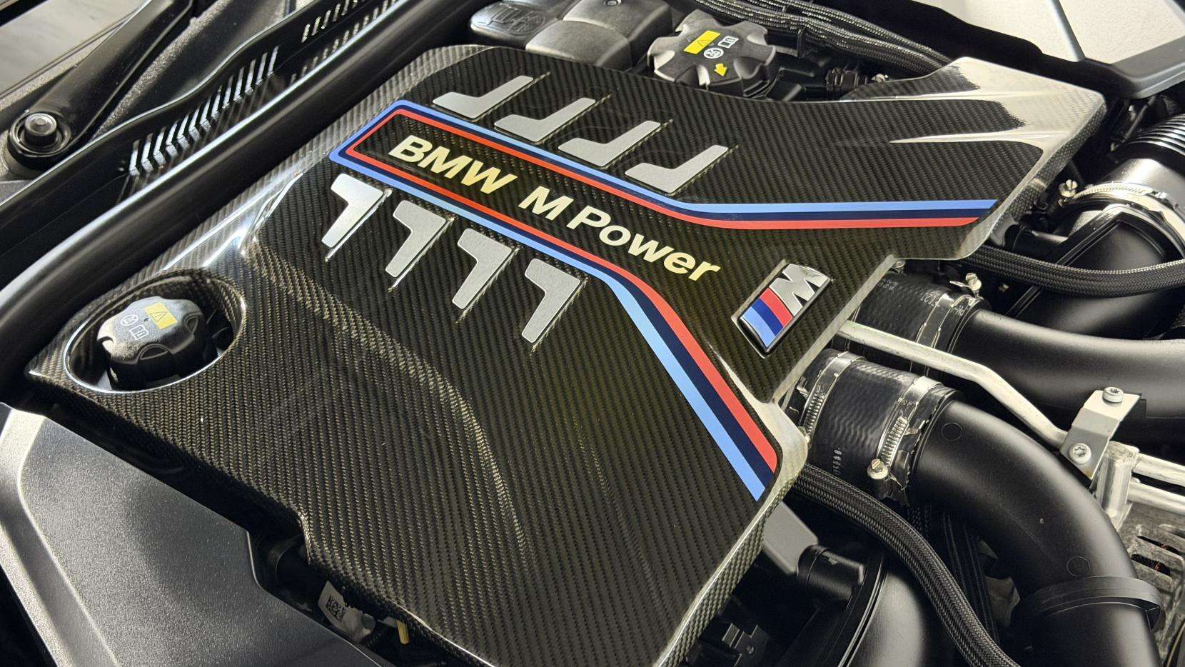 2019 BMW M8 2019 BMW M8