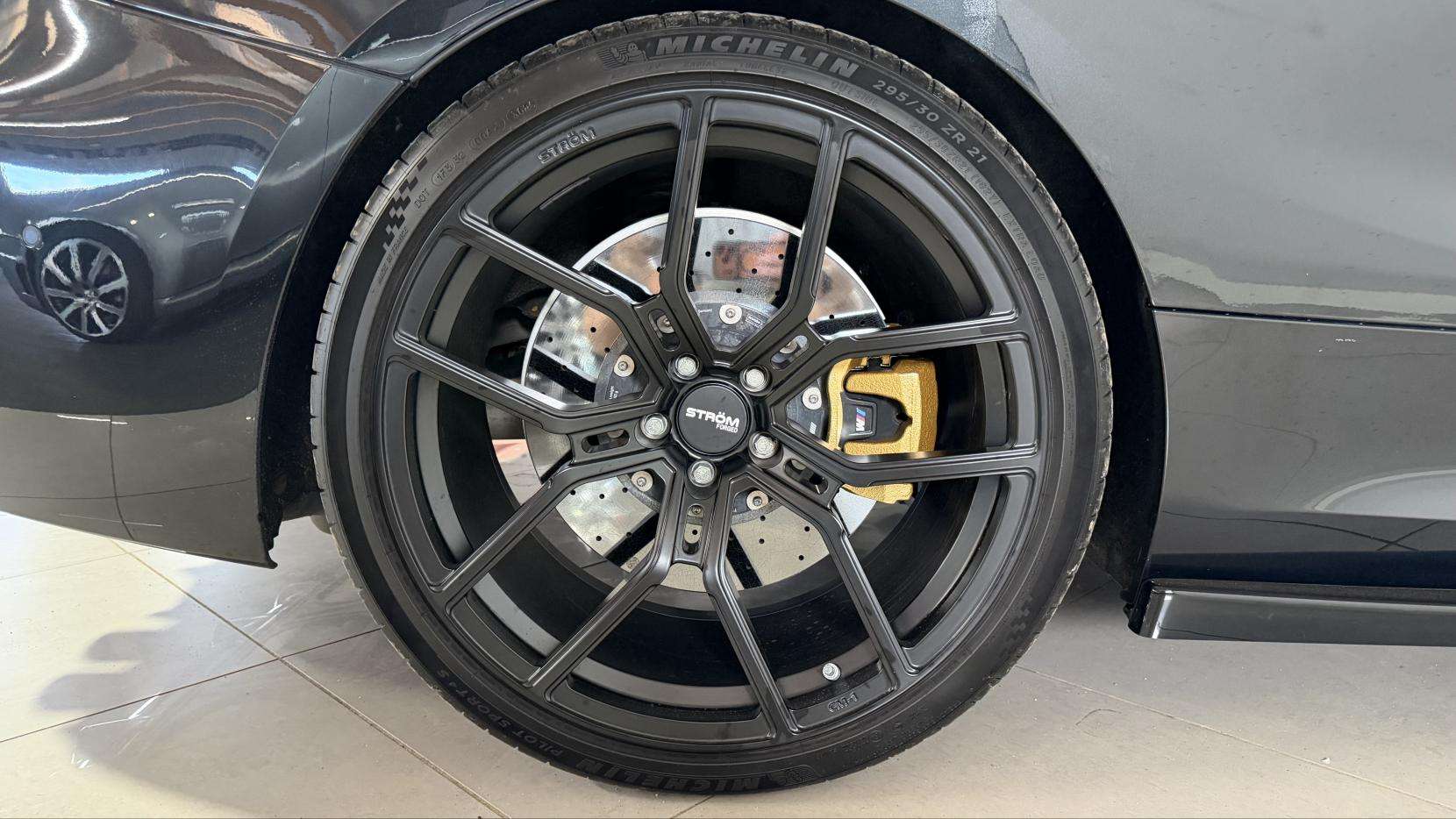2019 BMW M8 2019 BMW M8