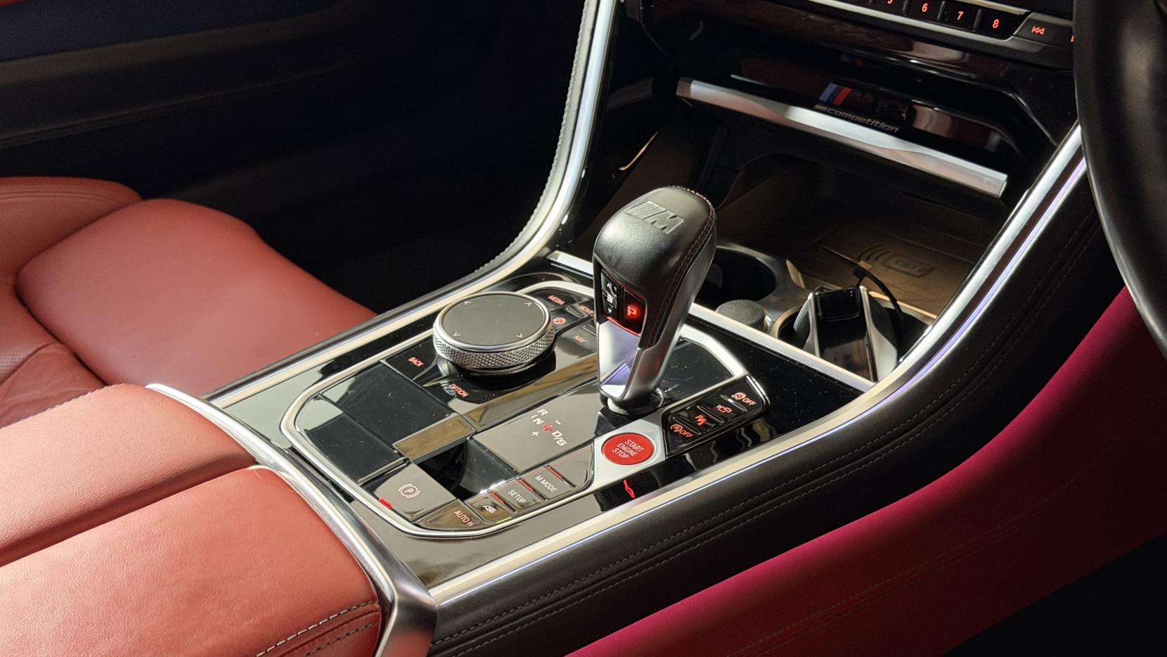 2019 BMW M8 2019 BMW M8