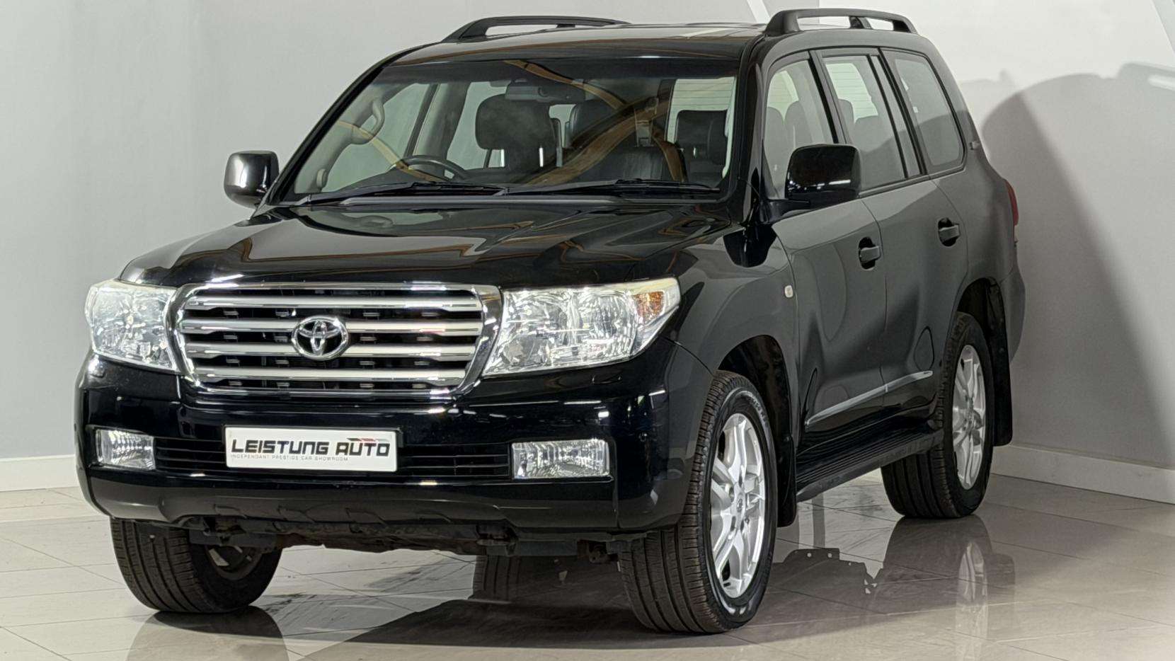 2011 TOYOTA LAND CRUISER 2011 TOYOTA LAND CRUISER