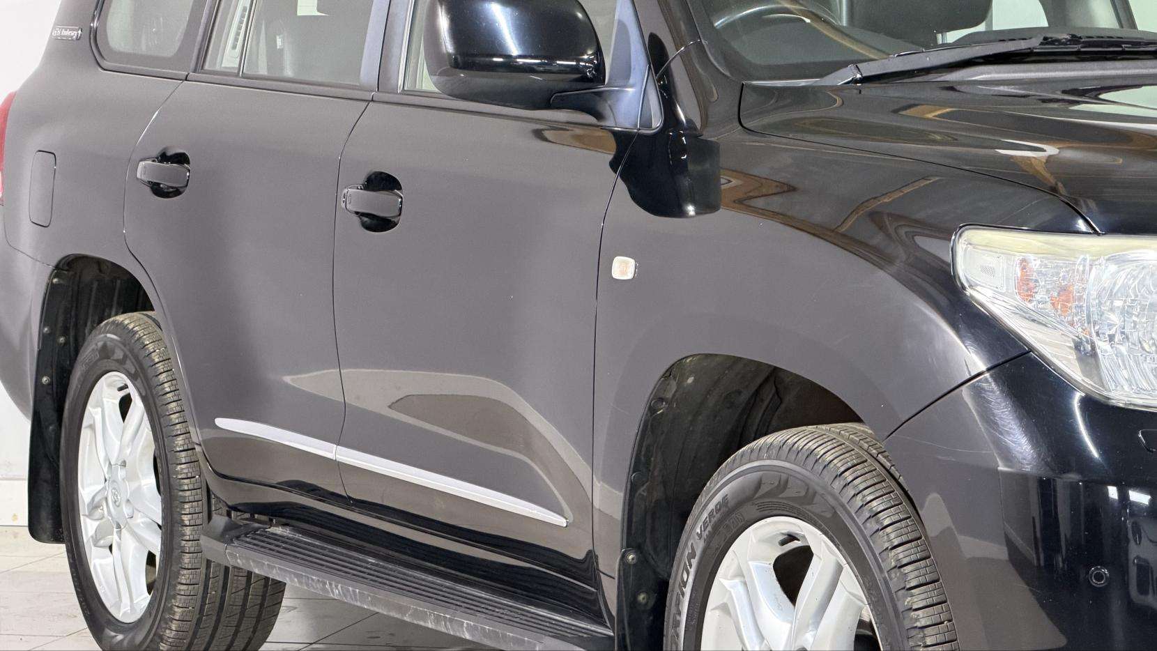 2011 TOYOTA LAND CRUISER 2011 TOYOTA LAND CRUISER