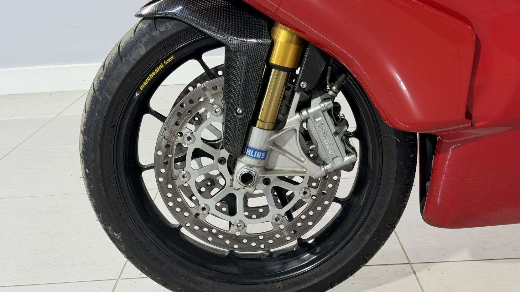 2004 DUCATI 999 2004 DUCATI 999