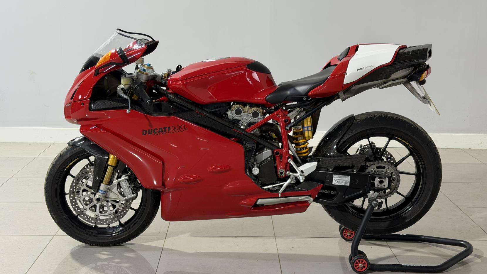 A 2004 DUCATI 999 A 2004 DUCATI 999