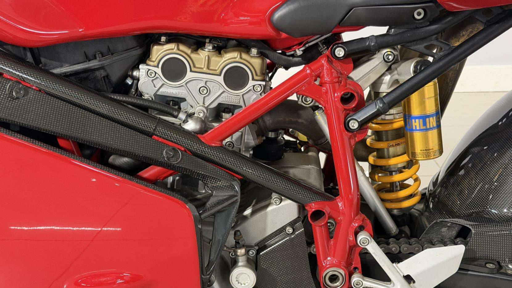 2004 DUCATI 999 2004 DUCATI 999