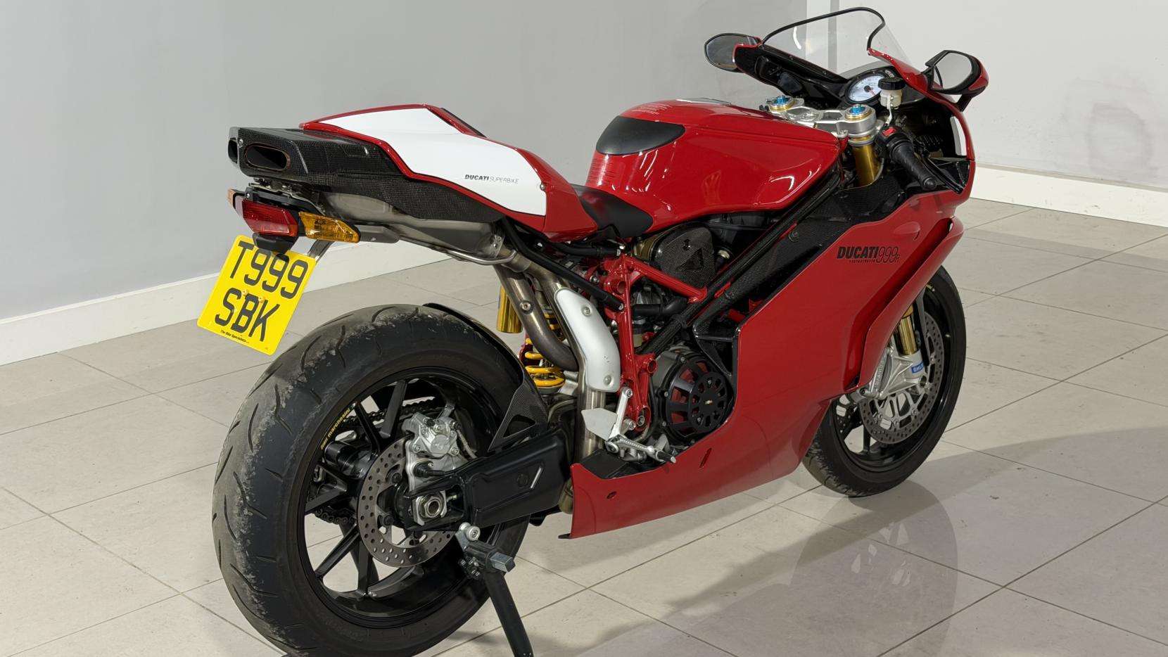 2004 DUCATI 999 2004 DUCATI 999
