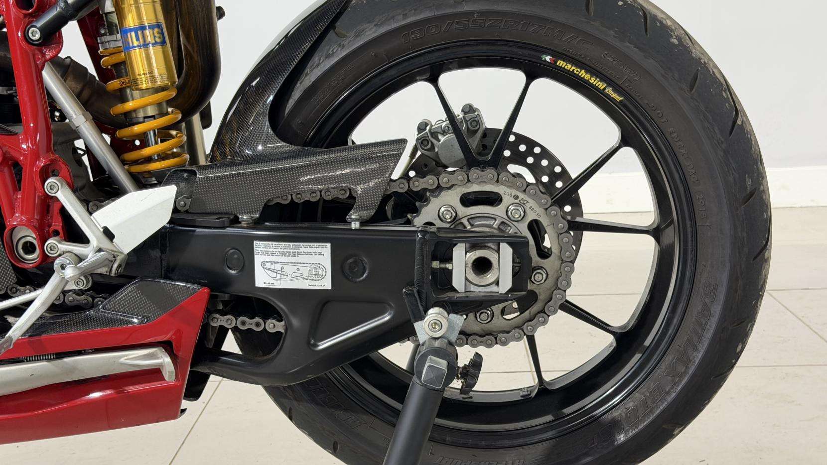 2004 DUCATI 999 2004 DUCATI 999