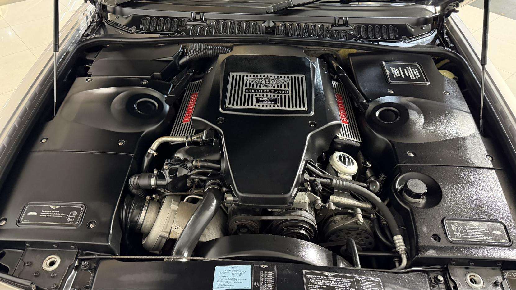 2001 BENTLEY ARNAGE 2001 BENTLEY ARNAGE