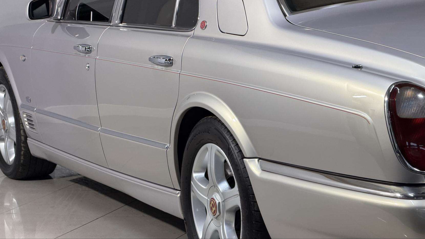 2001 BENTLEY ARNAGE 2001 BENTLEY ARNAGE