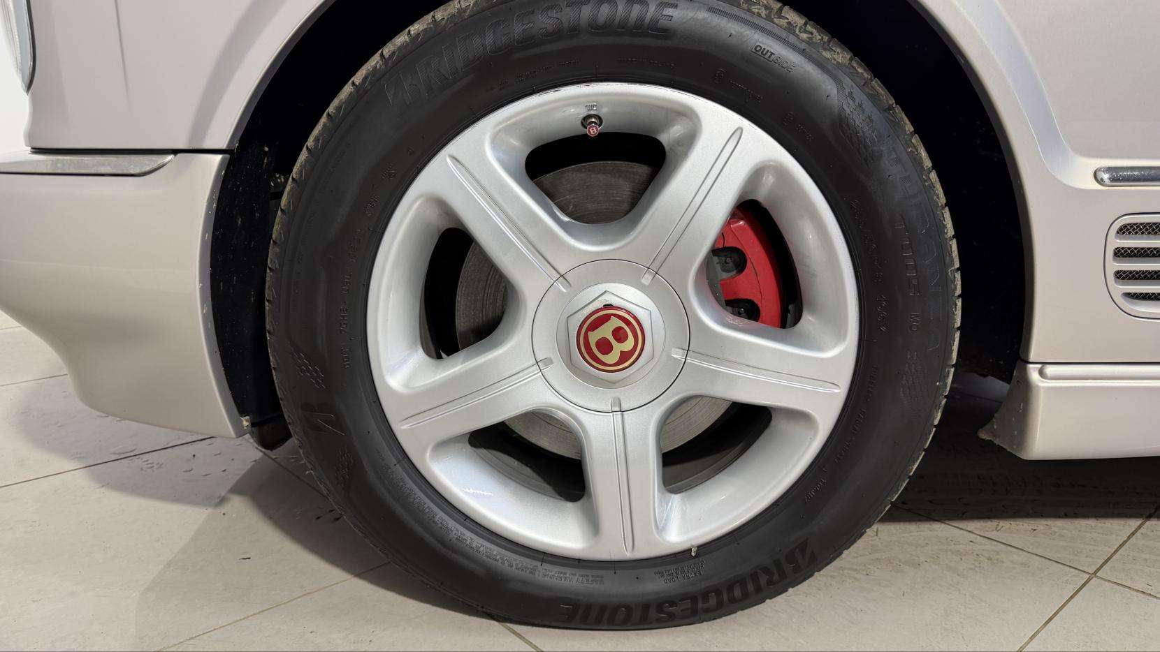 2001 BENTLEY ARNAGE 2001 BENTLEY ARNAGE