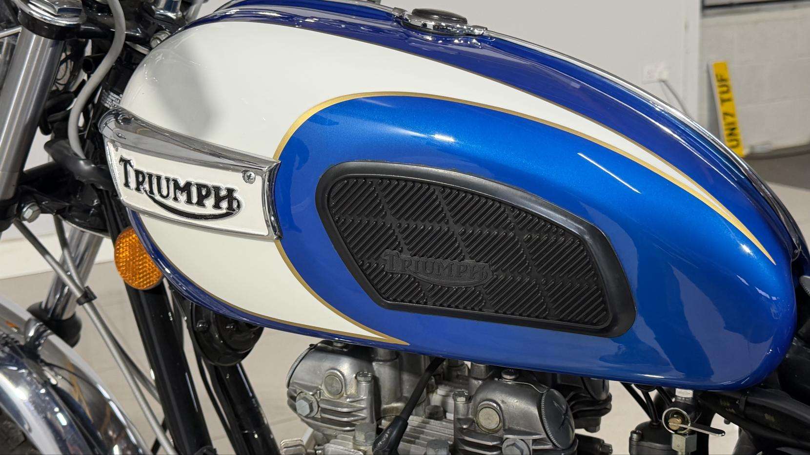 2016 TRIUMPH TROPHY TR6C 2016 TRIUMPH TROPHY TR6C