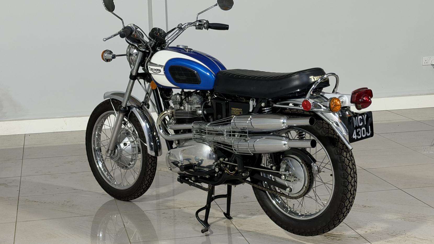 2016 TRIUMPH TROPHY TR6C 2016 TRIUMPH TROPHY TR6C