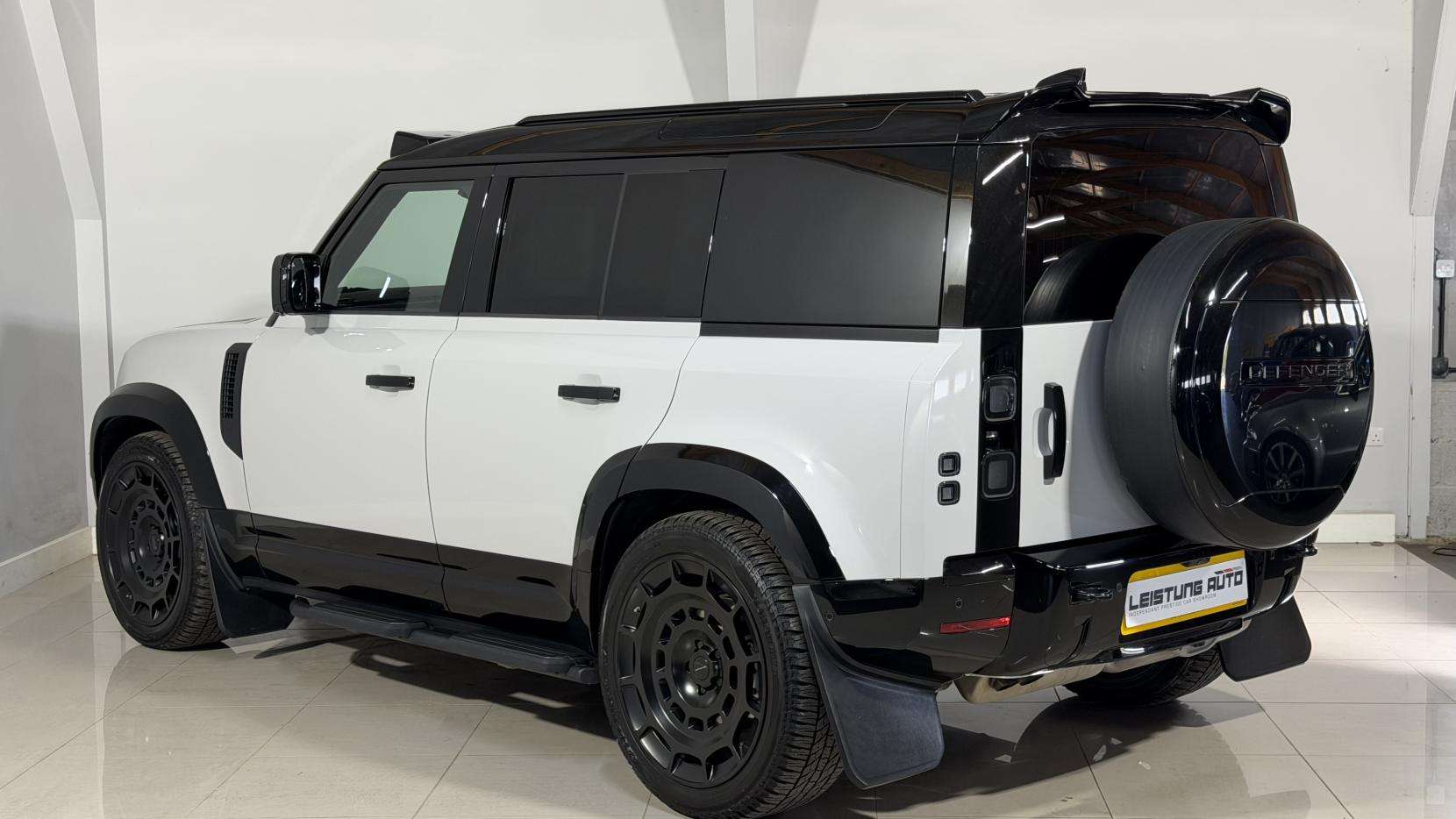 2026 LAND ROVER DEFENDER 110 2026 LAND ROVER DEFENDER 110