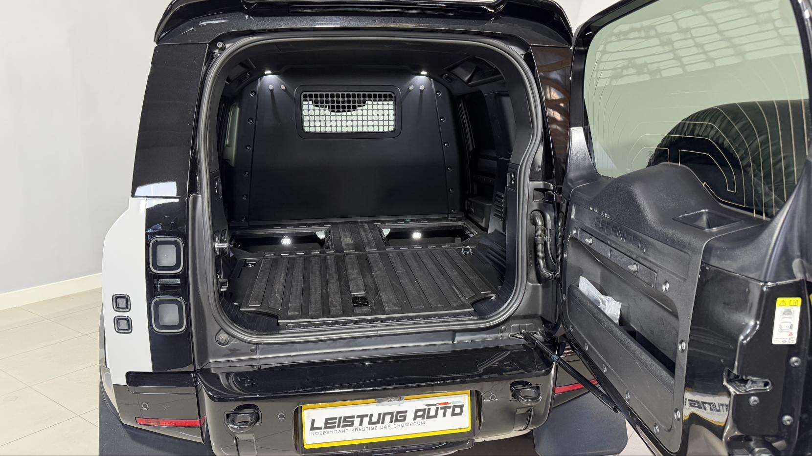 2026 LAND ROVER DEFENDER 110 2026 LAND ROVER DEFENDER 110