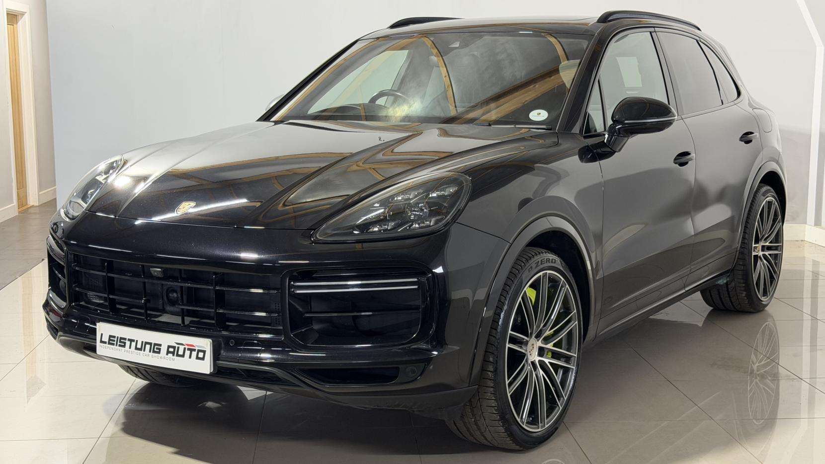A 2019 PORSCHE CAYENNE 4.0 V8 E-Hybrid 14.1kWh Turbo S SUV 5dr Petrol Plug-in Hybrid TiptronicS 4WD Euro 6 (s/s) (680 ps) A 2019 PORSCHE CAYENNE 4.0 V8 E-Hybrid 14.1kWh Turbo S SUV 5dr Petrol Plug-in Hybrid TiptronicS 4WD Euro 6 (s/s) (680 ps)