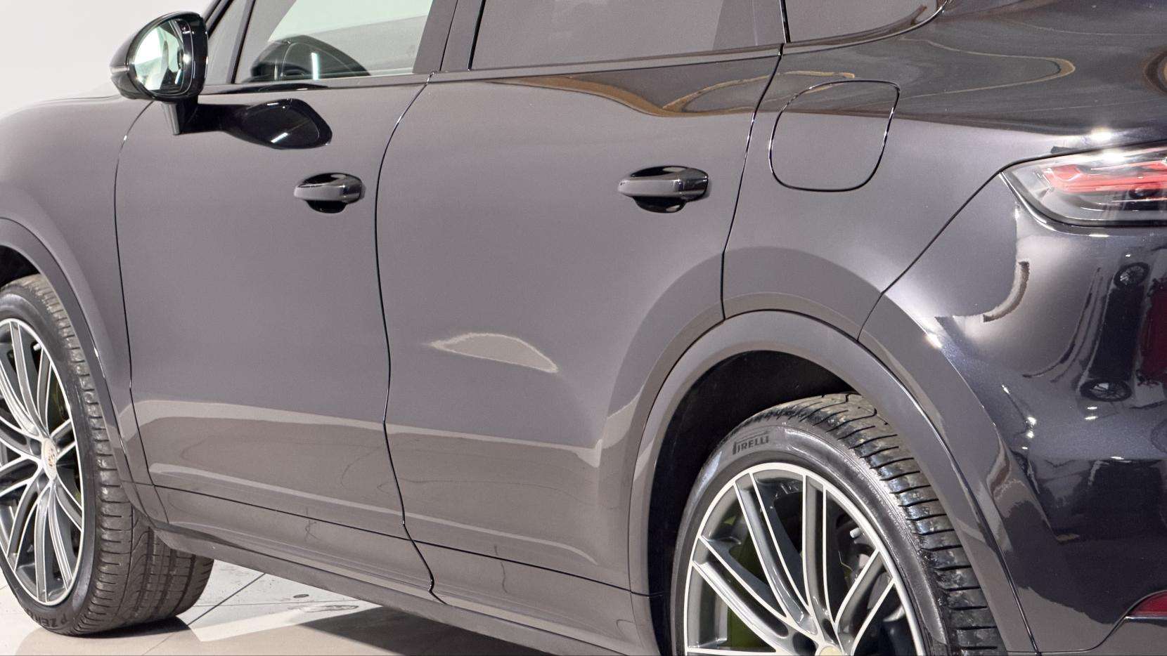 2019 PORSCHE CAYENNE 2019 PORSCHE CAYENNE