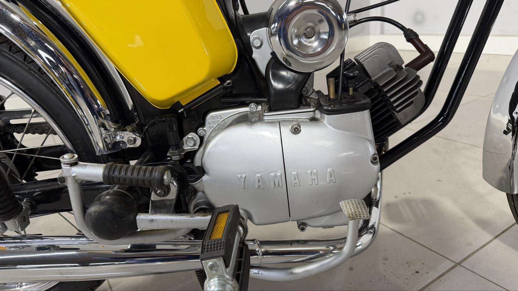 1976 YAMAHA FS1E DX 1976 YAMAHA FS1E DX